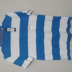 Striped tee shirt light blue n white